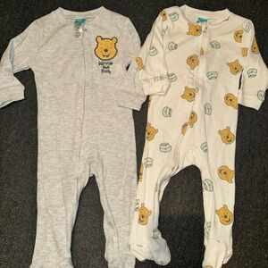 Disney Winnie the Pooh One Piece Footies - Gray and Cream